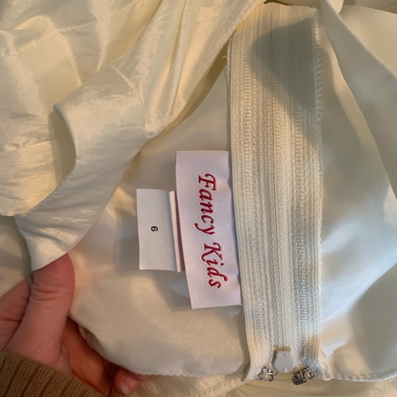 First Communion Dress - Picture 5 of 7